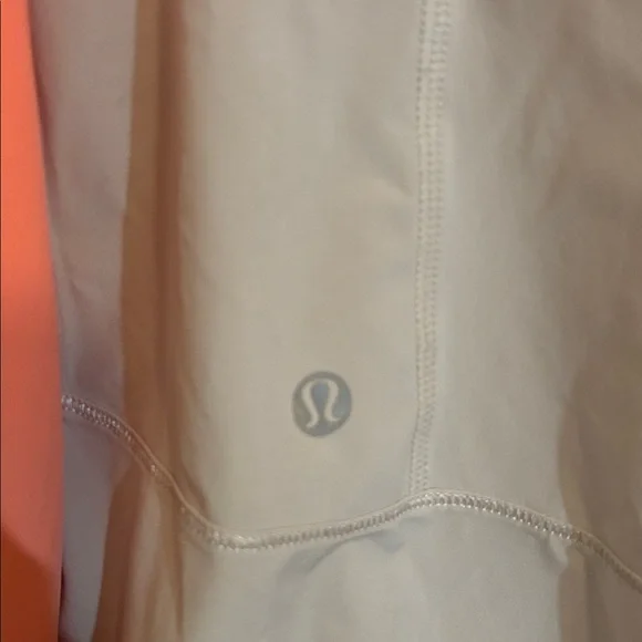 Lululemon windbreaker pullover - Picture 5 of 5